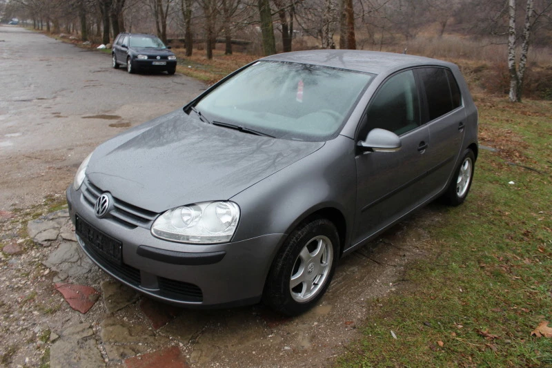 VW Golf 1.9TDI 90кс, снимка 3 - Автомобили и джипове - 47403422