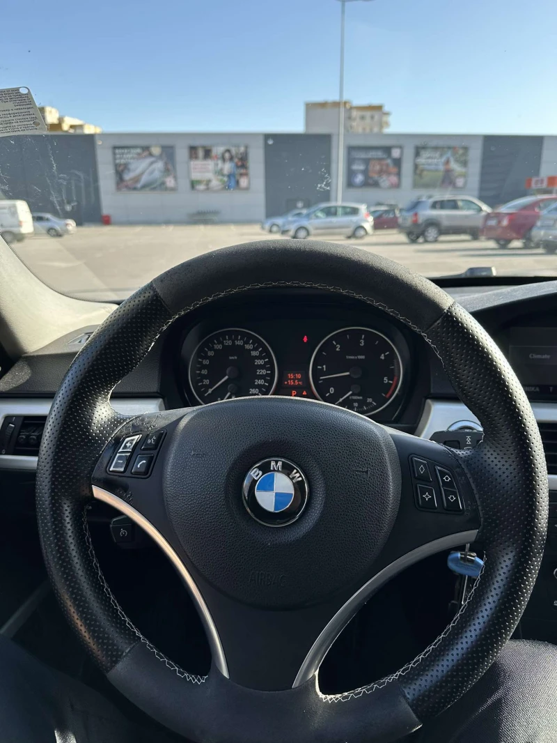 BMW 330 xd, снимка 10 - Автомобили и джипове - 48131571