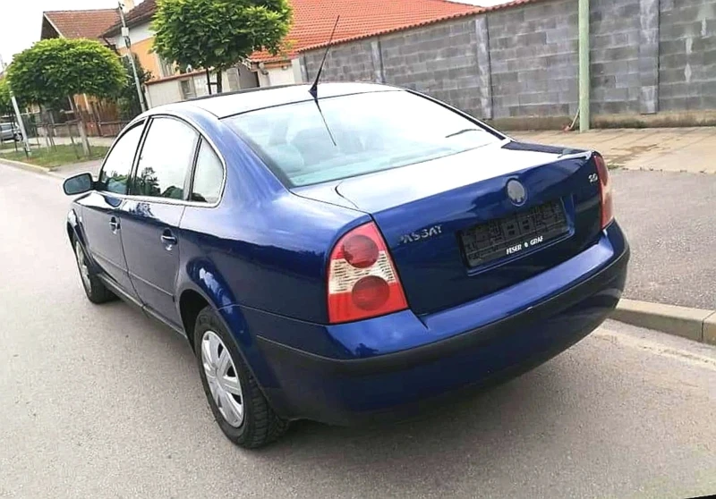 VW Passat 2.0-115к, снимка 10 - Автомобили и джипове - 48679575