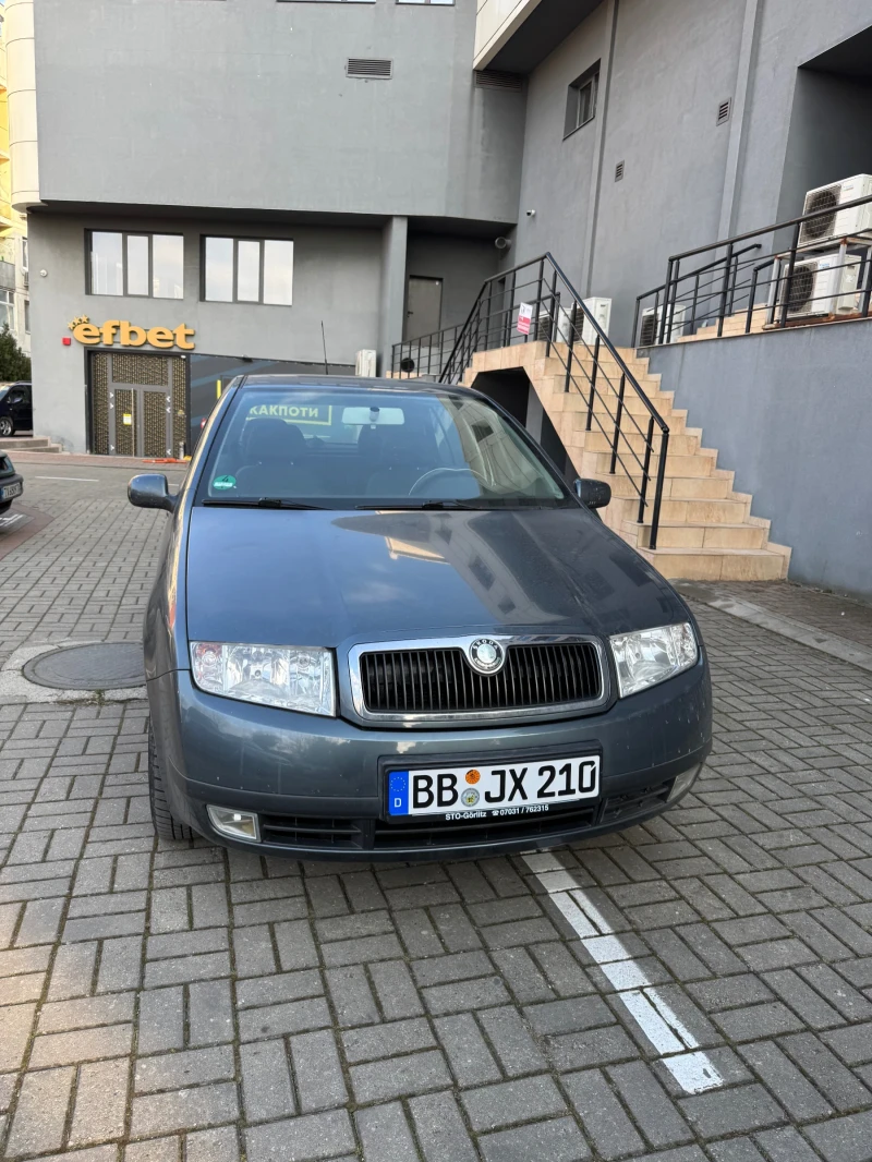 Skoda Fabia 1.4, снимка 1 - Автомобили и джипове - 49010543