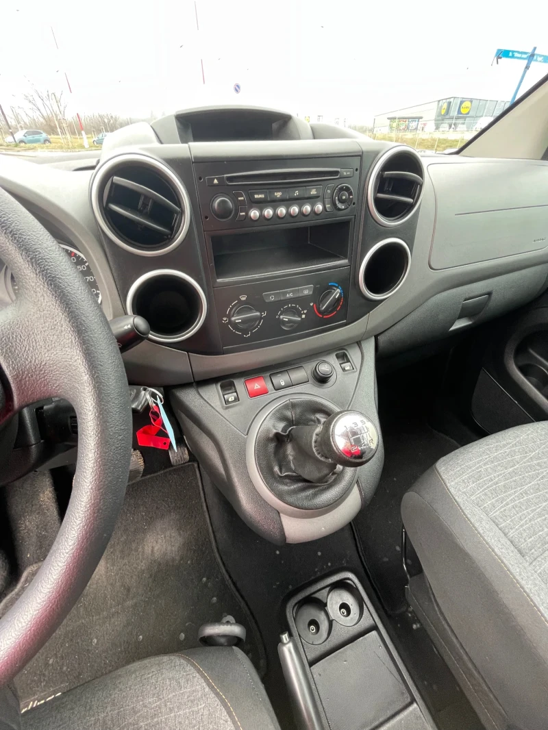 Citroen Berlingo 1.6 Blue HDI Multispace, снимка 14 - Автомобили и джипове - 49525301