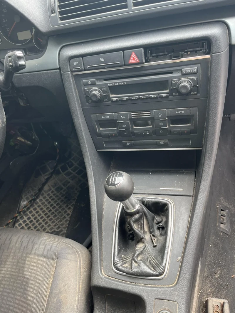 Audi A4 1.9tdi bke 5ск, снимка 8 - Автомобили и джипове - 50257743