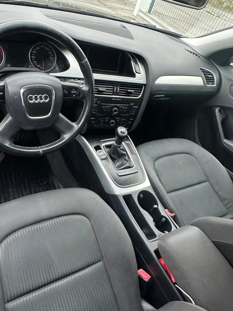 Audi A4 AVANT, снимка 8 - Автомобили и джипове - 52203546