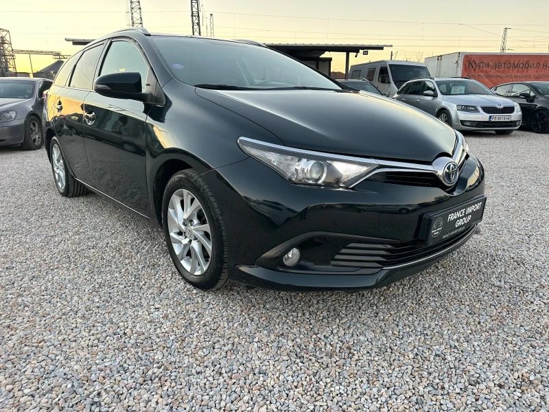 Toyota Auris FACE EURO 6, снимка 8 - Автомобили и джипове - 52768004