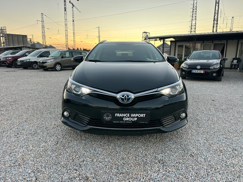Toyota Auris FACE EURO 6, снимка 2 - Автомобили и джипове - 52768004