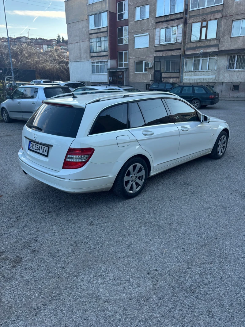 Mercedes-Benz C 220, снимка 7 - Автомобили и джипове - 52940114