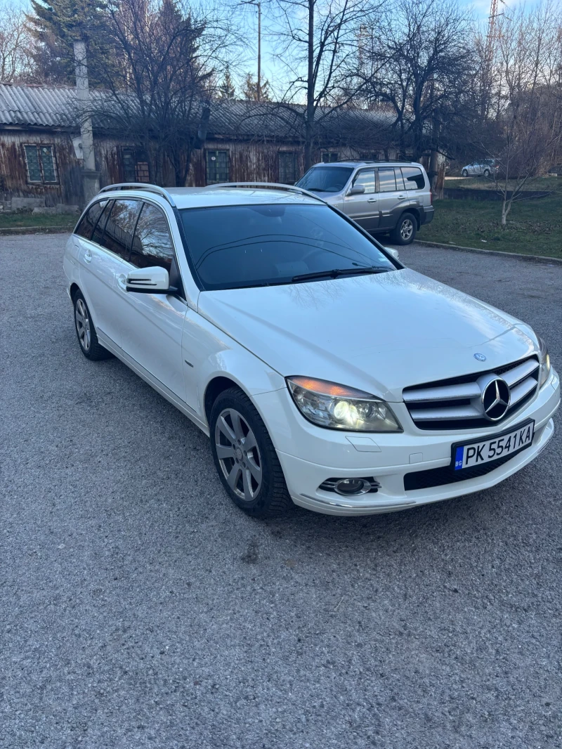 Mercedes-Benz C 220, снимка 2 - Автомобили и джипове - 52940114