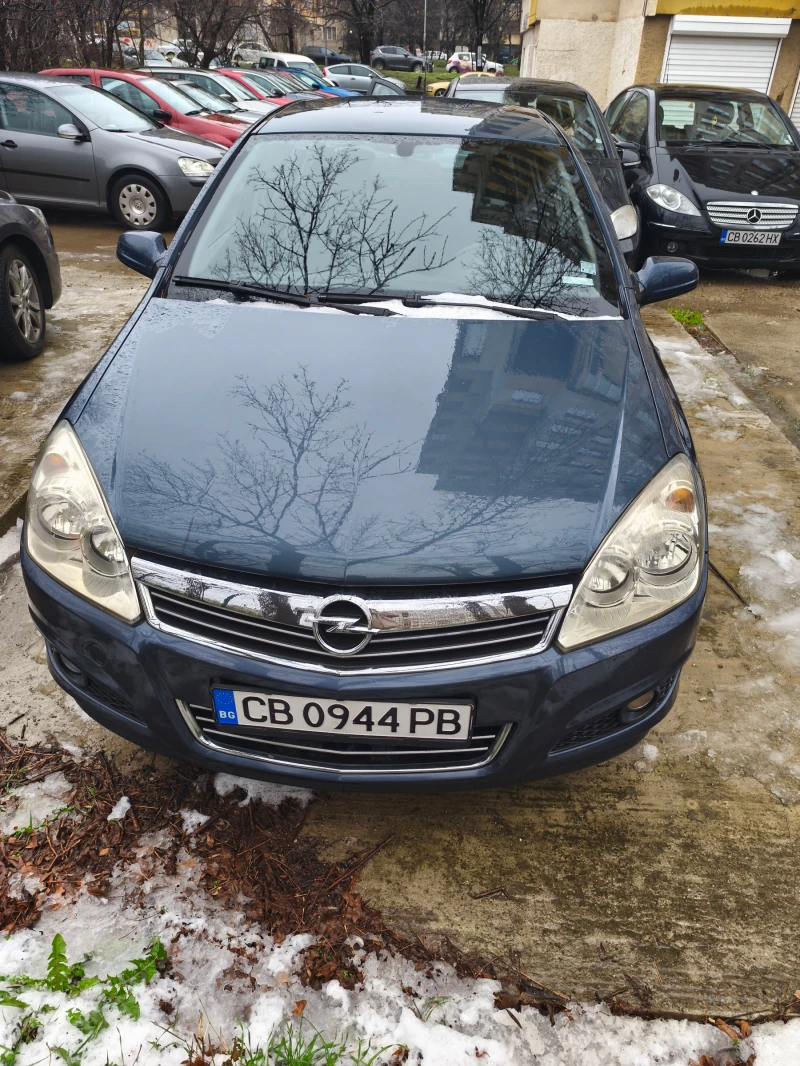 Opel Astra H, снимка 2 - Автомобили и джипове - 53124329