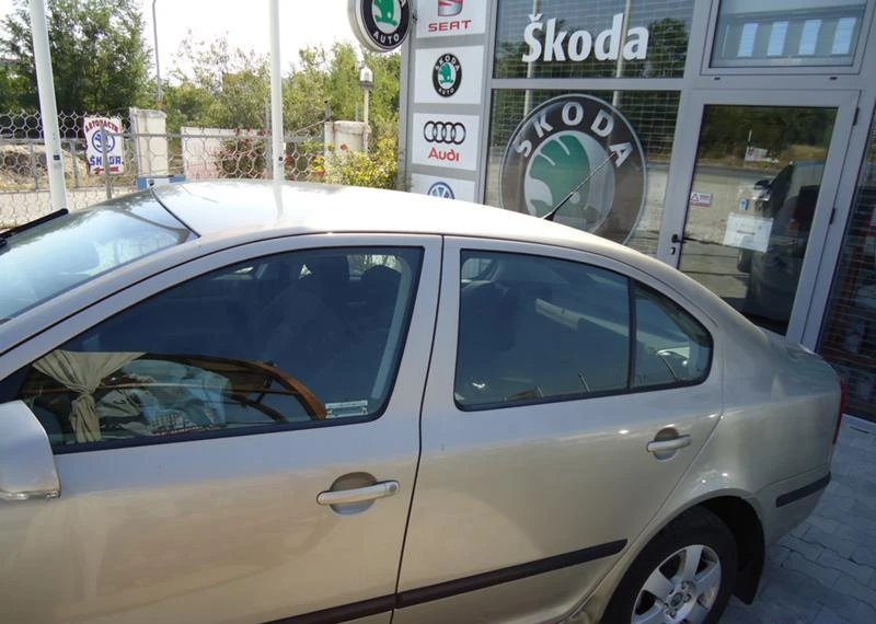 Skoda Octavia 1.9TDI 105 1.6 I, снимка 5 - Автомобили и джипове - 4020514