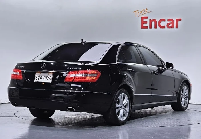 Mercedes-Benz E 350 4Matic Avantgarde - изображение 2