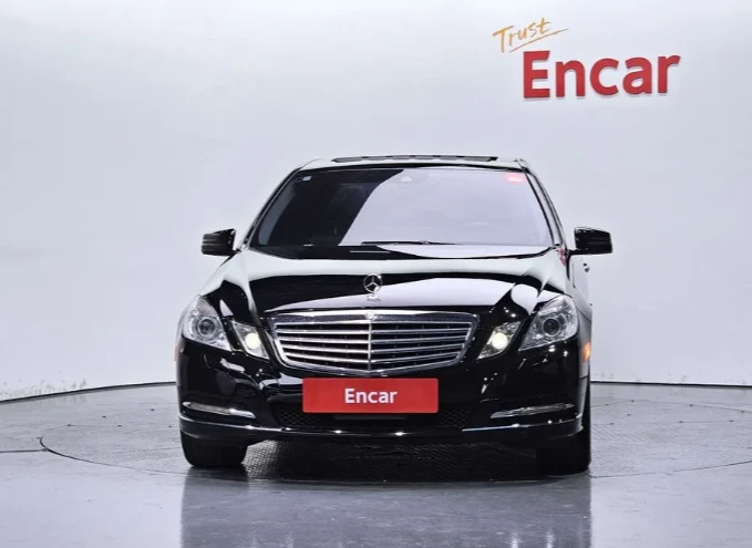 Mercedes-Benz E 350 4Matic Avantgarde - изображение 3