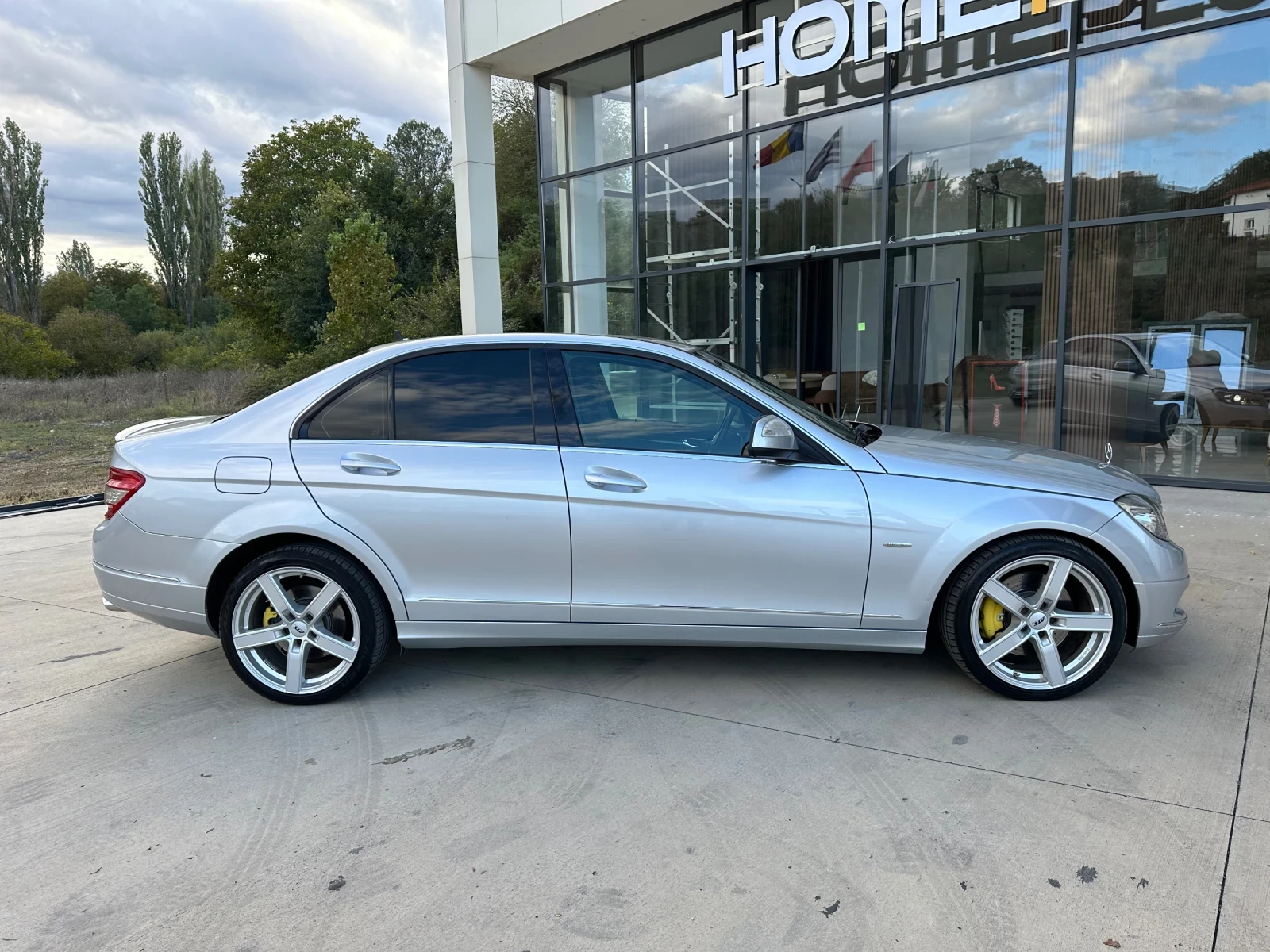 Mercedes-Benz C 320 CDI  - изображение 8