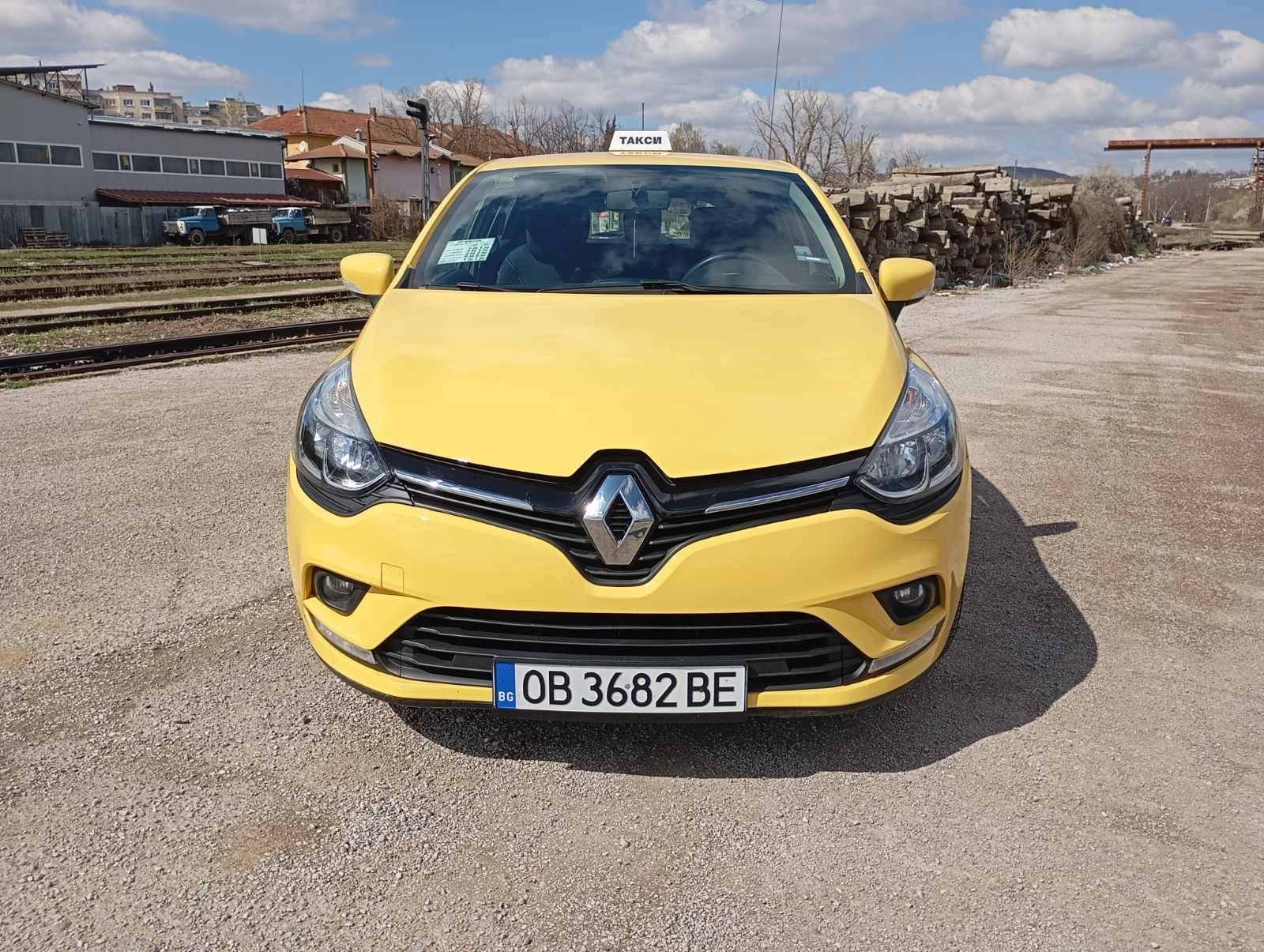 Renault Clio 1.5 - изображение 3