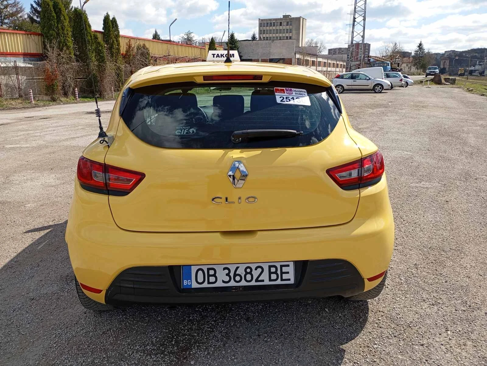 Renault Clio 1.5 - изображение 7
