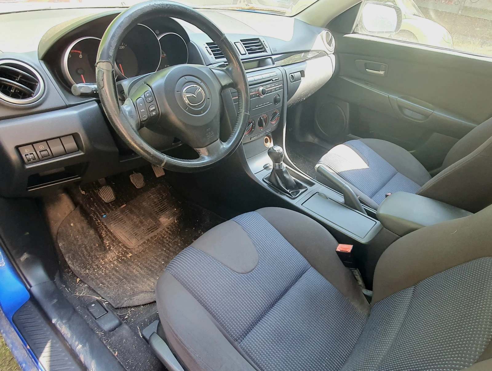 Mazda 3  - изображение 8