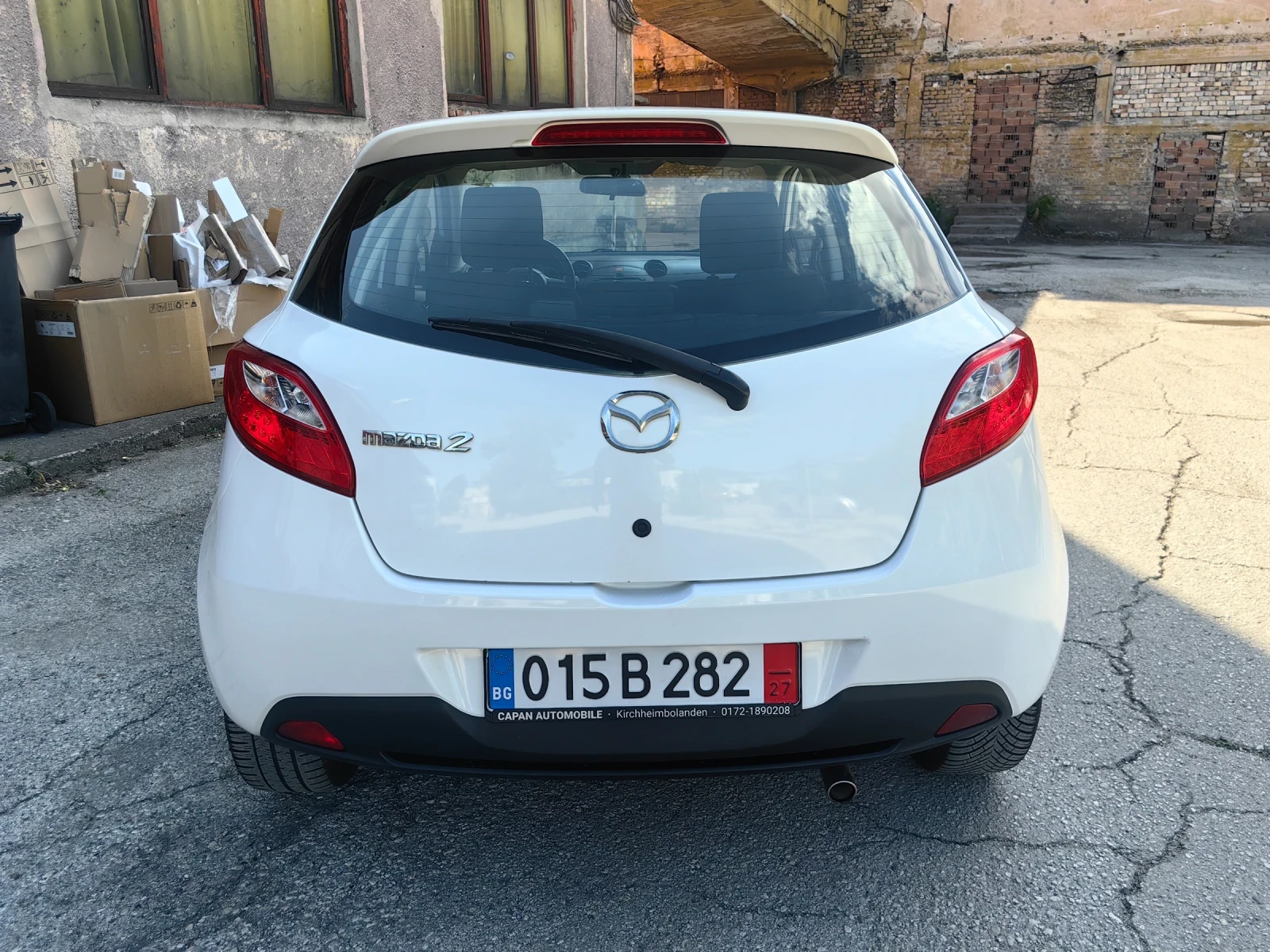 Mazda 2 SPORT 1.5 бензин 102 кс , Facelift, всички екстри - изображение 5