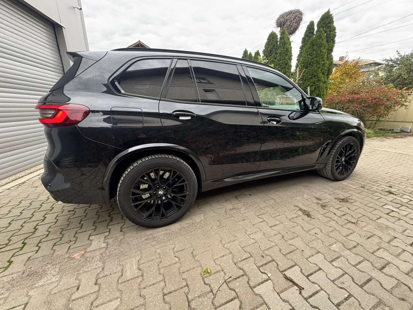 BMW X5M Competition - изображение 6