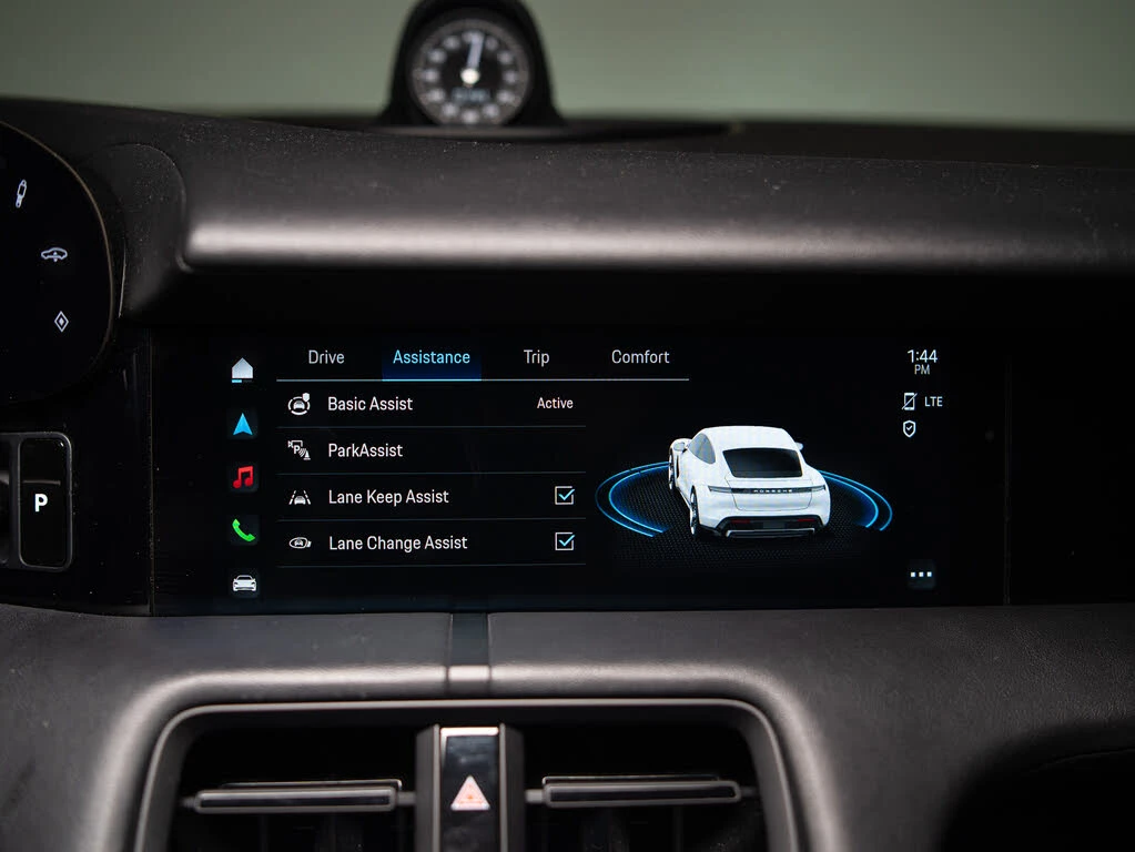 Porsche Taycan 4S* PARK ASSIST* ОБДУХВАНЕ* КАМЕРА* ПАНОРАМА* BOSE - изображение 8