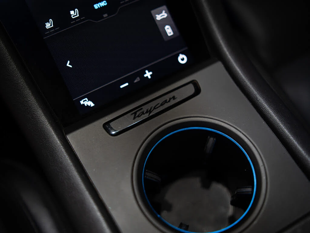 Porsche Taycan 4S* PARK ASSIST* ���������* ������* ��������* BOSE | Mobile.bg � ����������� 17