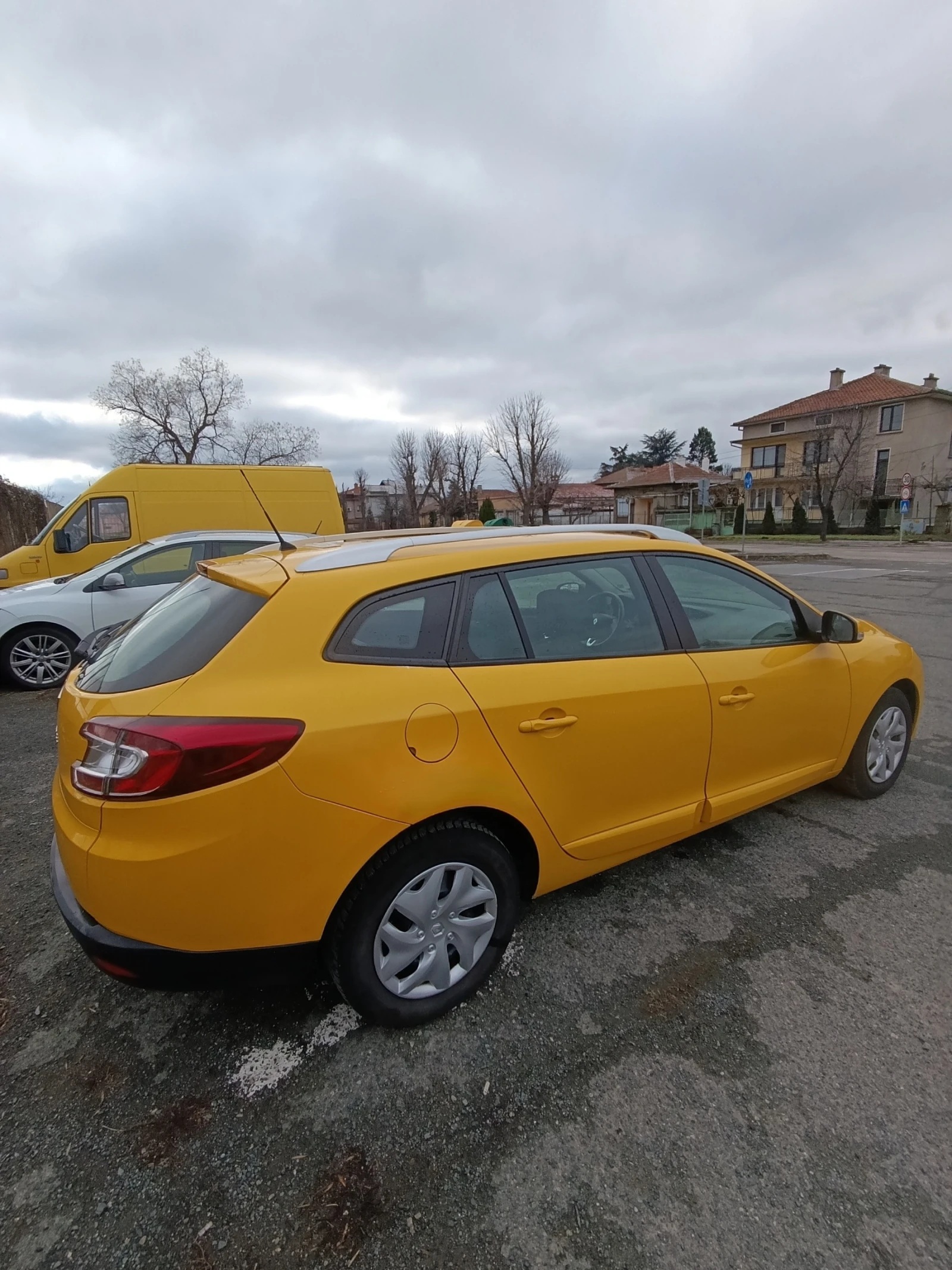 Renault Megane 1.5 DCI - изображение 6