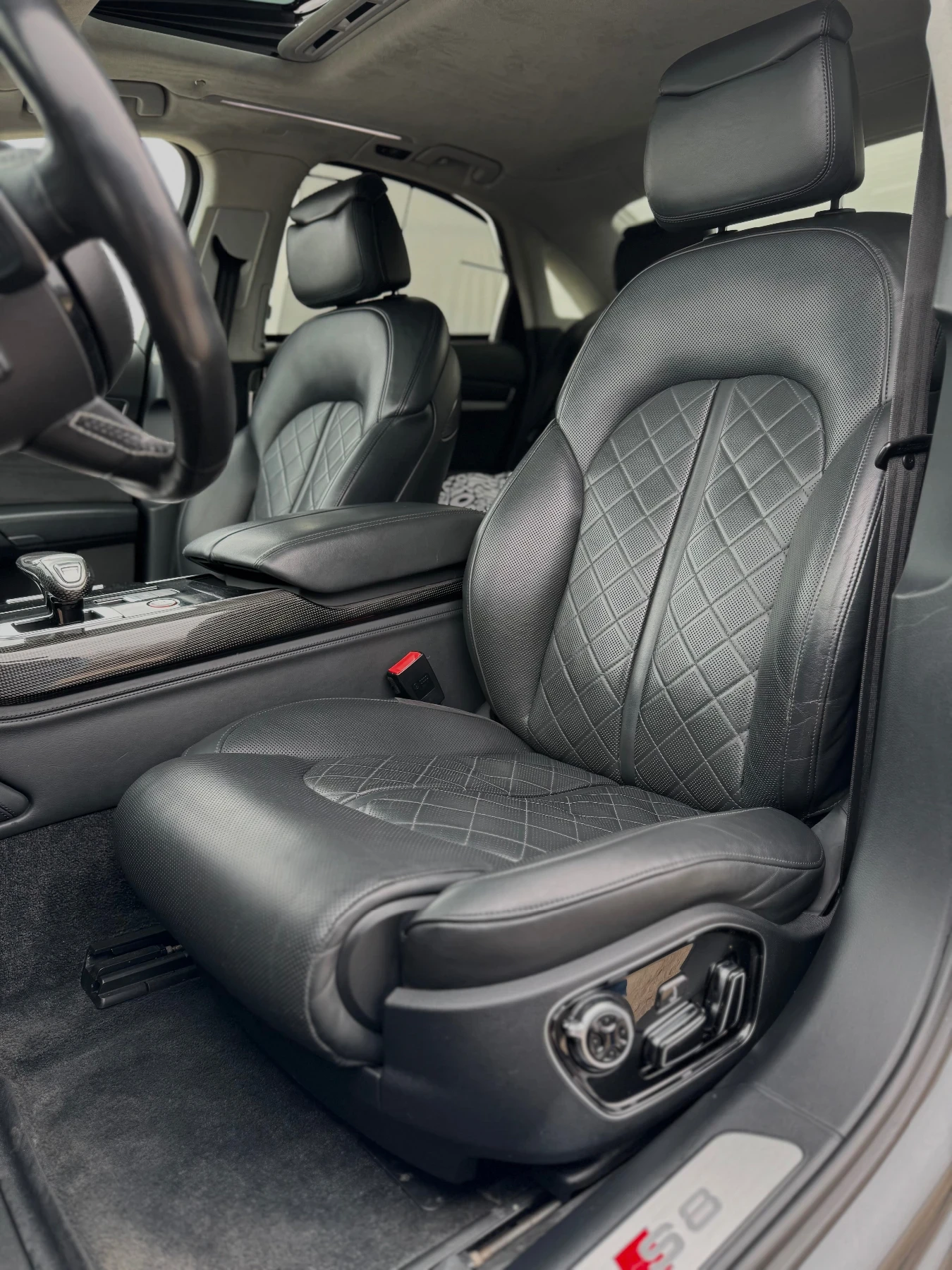 Audi S8 4.0TFSI* MATRIX* CARBON* MASSAGE* 360*  - изображение 9