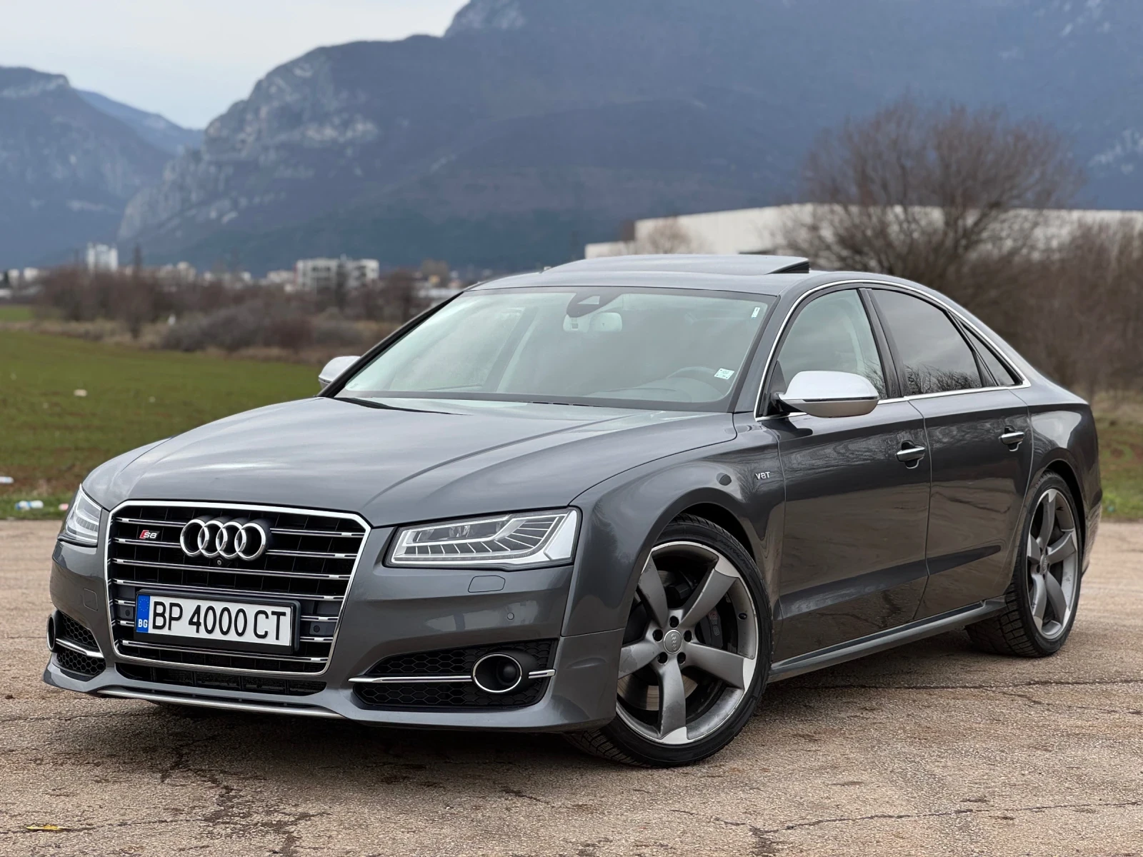 Audi S8 4.0TFSI* MATRIX* CARBON* MASSAGE* 360* 