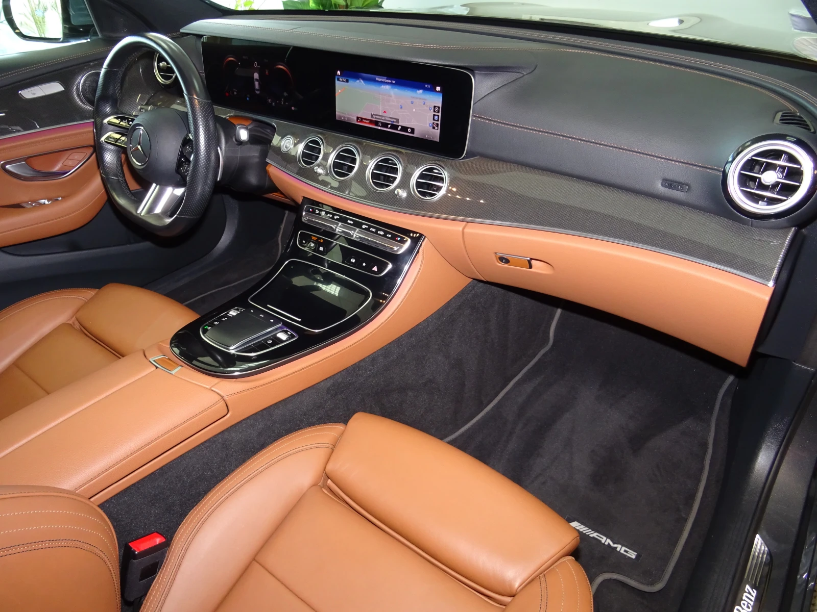 Mercedes-Benz E 220 D AMG LINE 9G  | Mobile.bg � ����������� 9