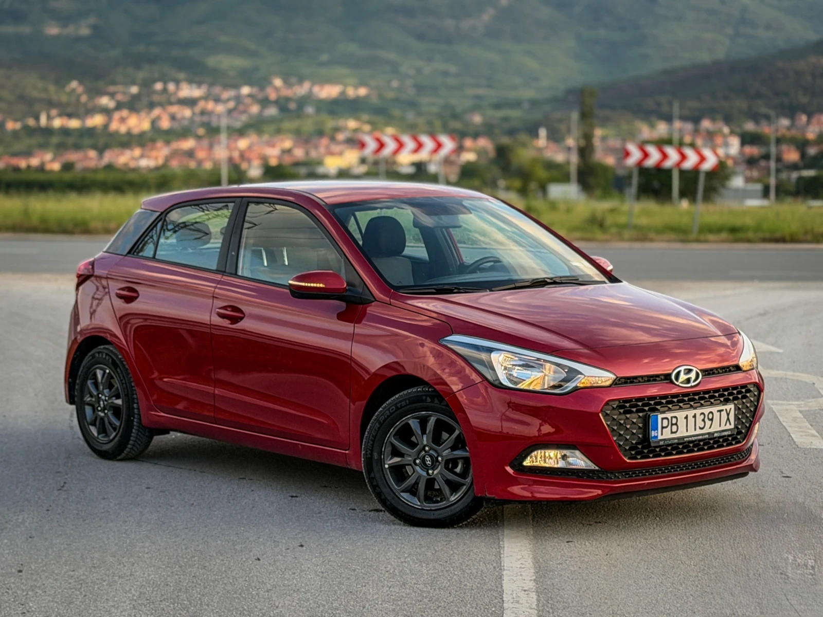Hyundai I20 1.2i::ПЪРВИ СОБСТВЕНИК::