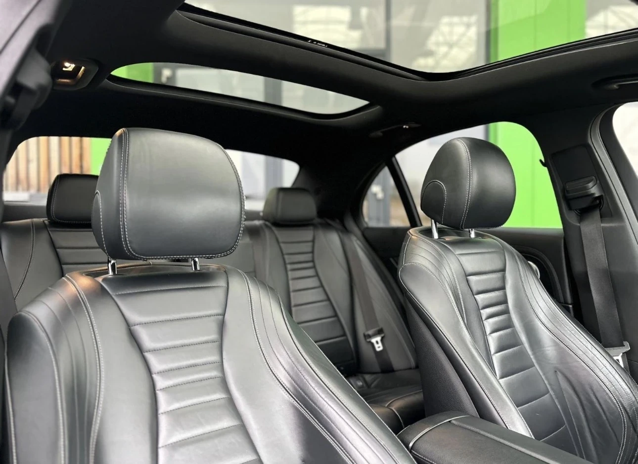 Mercedes-Benz E 220 654/150hp 9G AMG Line, снимка 11 - Автомобили и джипове - 54908584