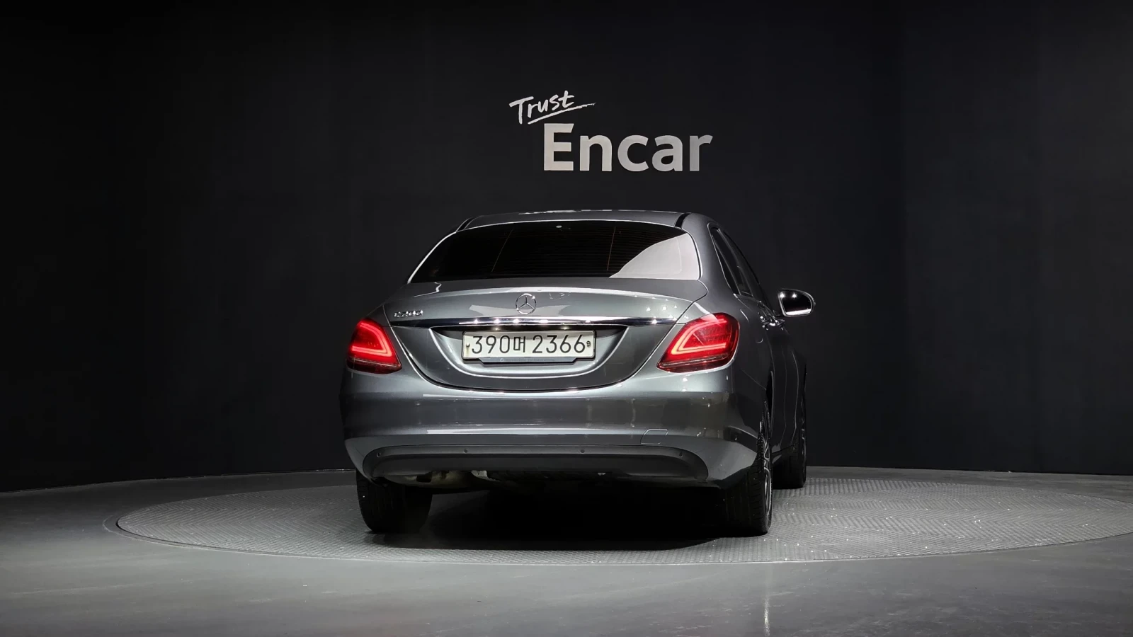 Mercedes-Benz C 200 2.0 Distronic, Подгрев, Navi, Памет на седалките, снимка 4 - Автомобили и джипове - 54924972