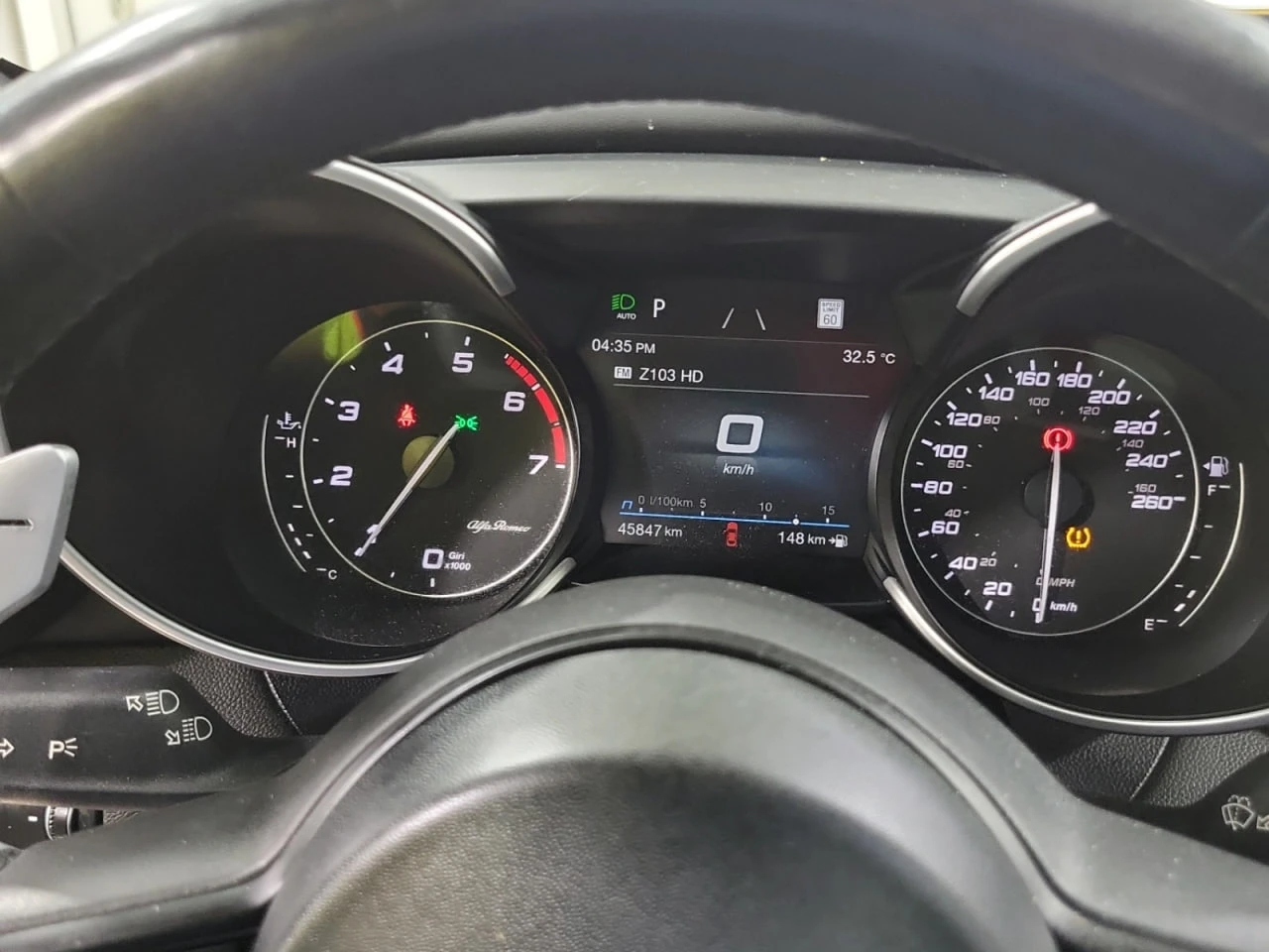 Alfa Romeo Giulia VELOCE, снимка 6 - Автомобили и джипове - 55118587