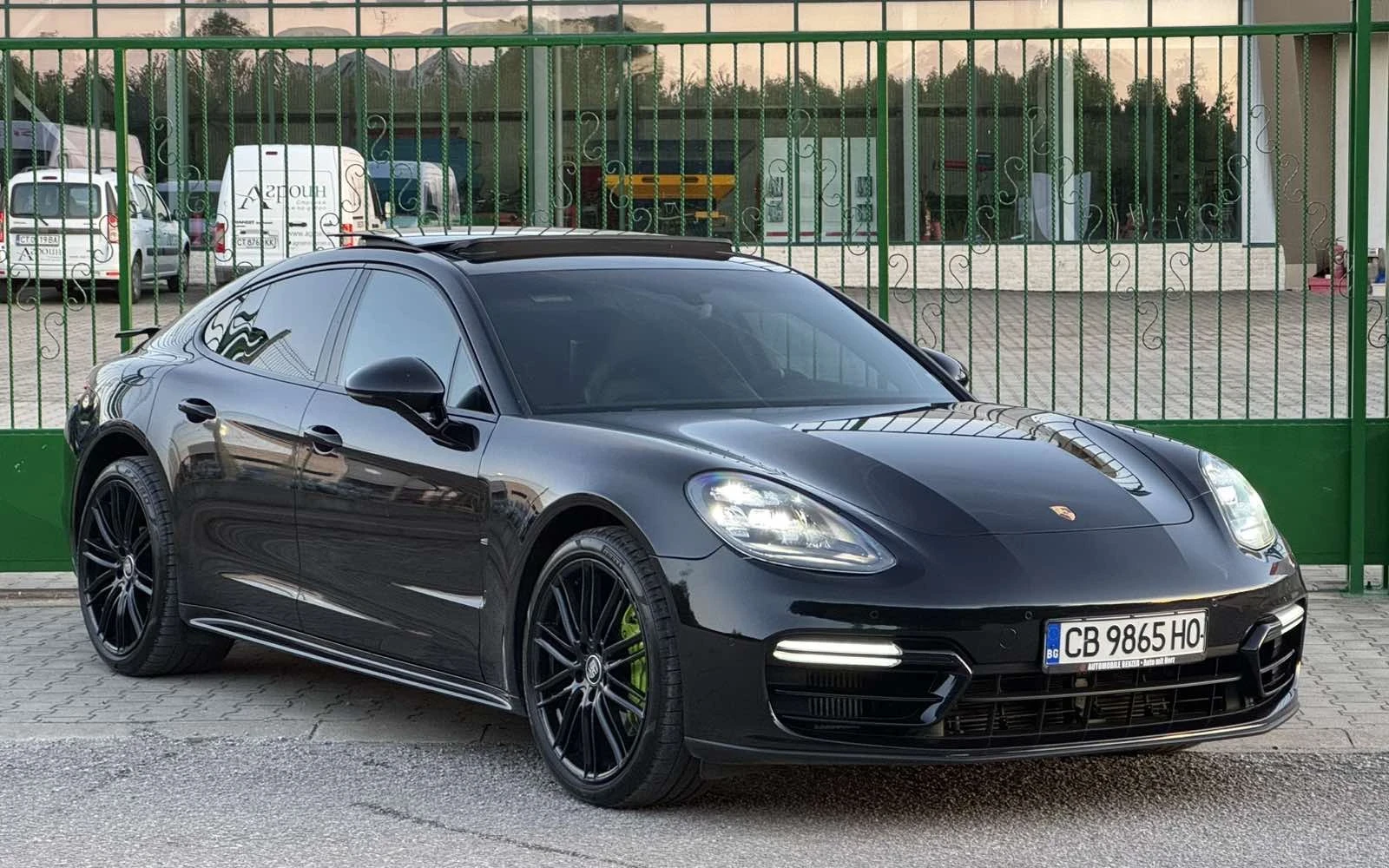 Porsche Panamera 4S 422HP FULL, снимка 3 - Автомобили и джипове - 55739456