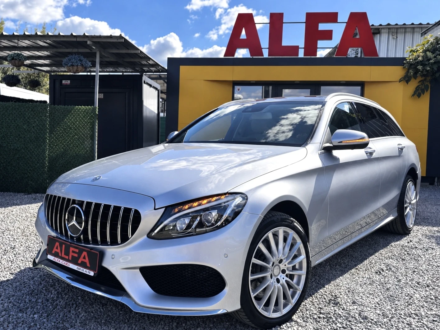Mercedes-Benz C 250 2.2d/AMG/4x4/9G/ПАНО+ 360 КАМЕРИ+ ДИСТРОНИК/НОВА//