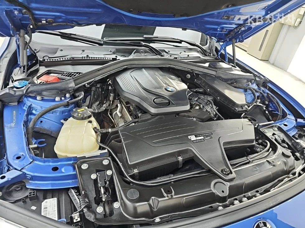 BMW 320 M SPORT , снимка 6 - Автомобили и джипове - 56283337