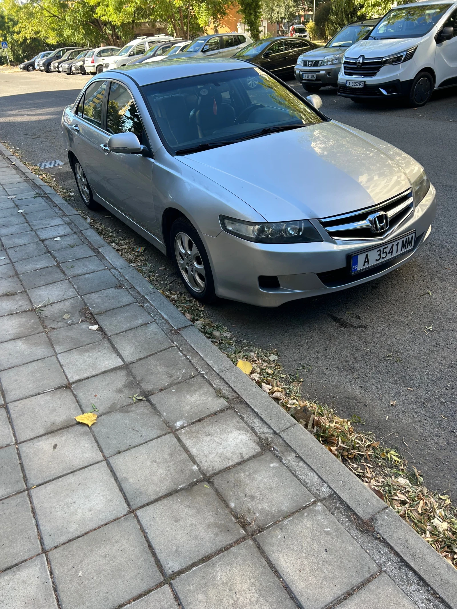 Honda Accord, снимка 2 - Автомобили и джипове - 56433365