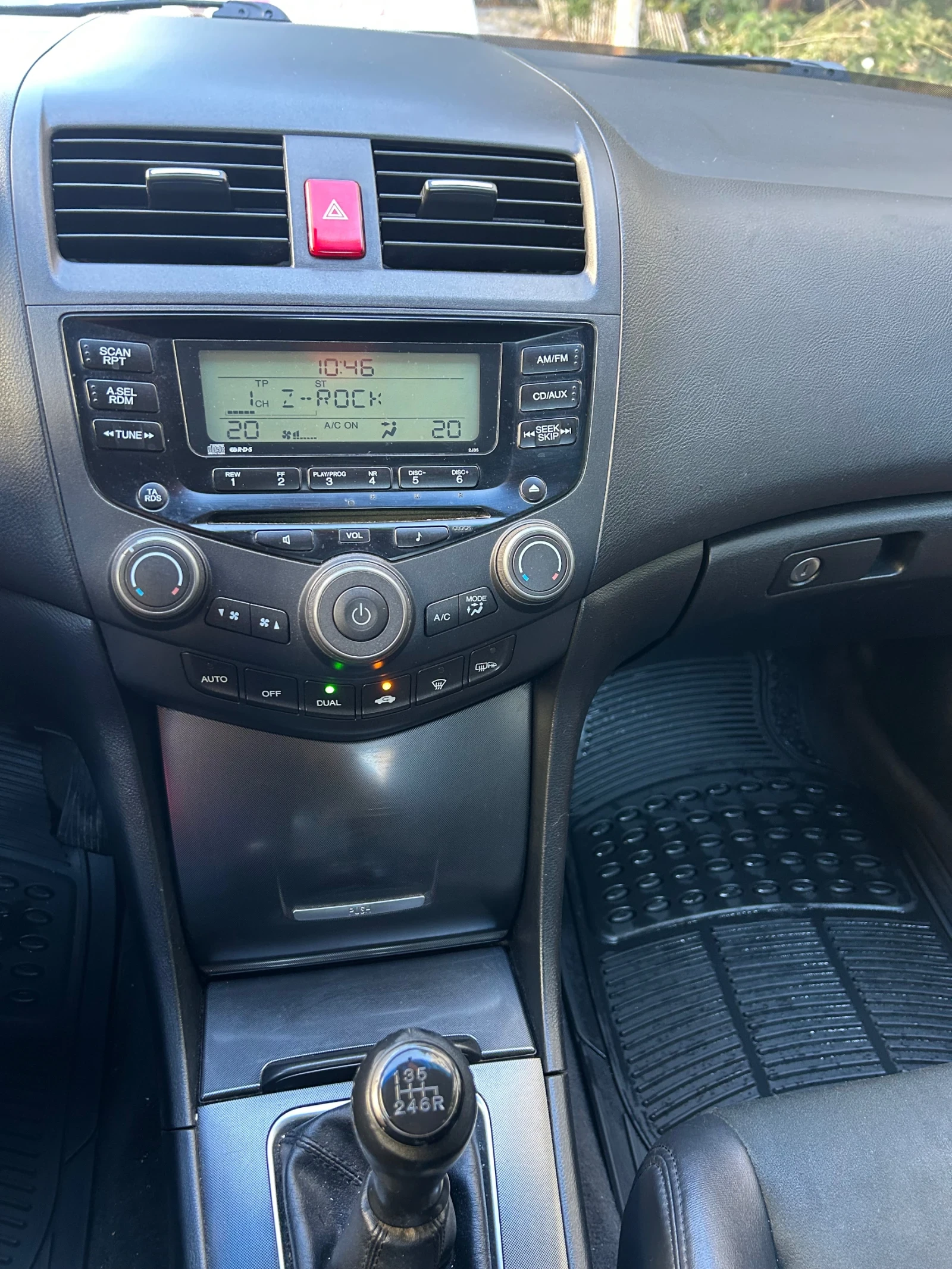 Honda Accord, снимка 11 - Автомобили и джипове - 56433365