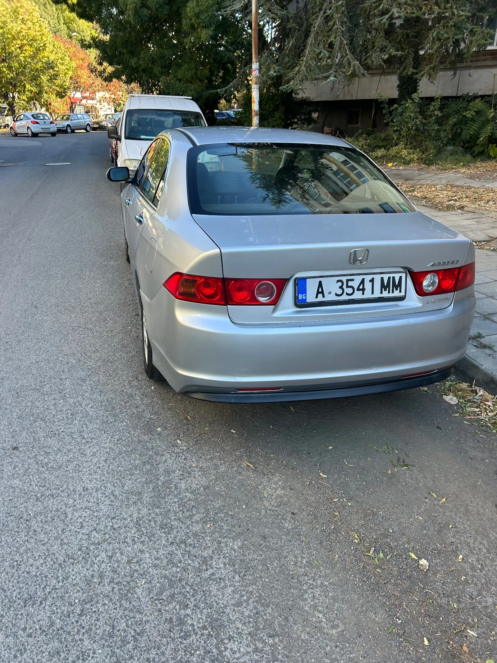 Honda Accord, снимка 4 - Автомобили и джипове - 56433365