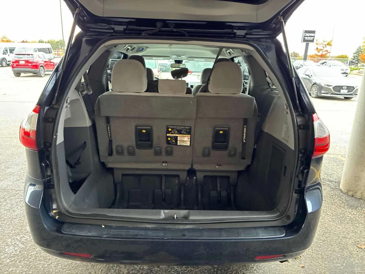 Toyota Sienna * LE* ���������� ��� ������������ ������*  | Mobile.bg � ����������� 12