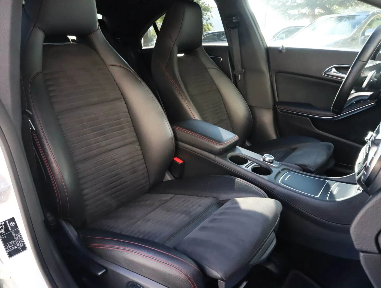 Mercedes-Benz CLA 220 CDI/AMG Line/Harman Kardon/������/�������/ | Mobile.bg � ����������� 9