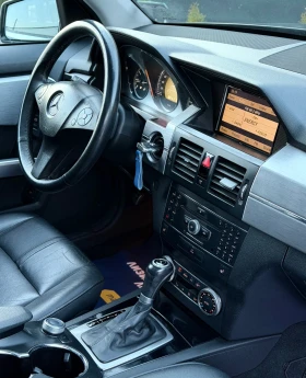 Mercedes-Benz GLK 350* 224HP* 4-MATIC* PANO* СОБСТВЕН ЛИЗИНГ, снимка 7