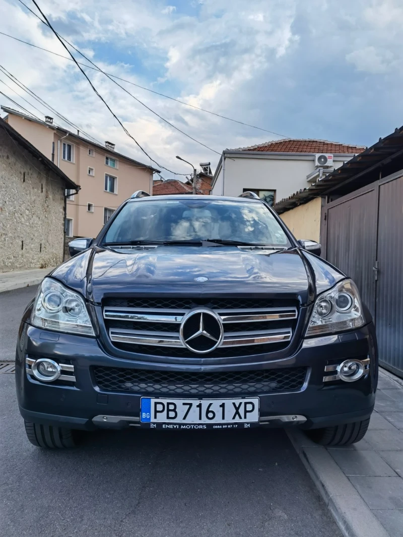 Mercedes-Benz GL 500 FACELIFT С ГАЗОВА УРЕДБА , снимка 1 - Автомобили и джипове - 47598499