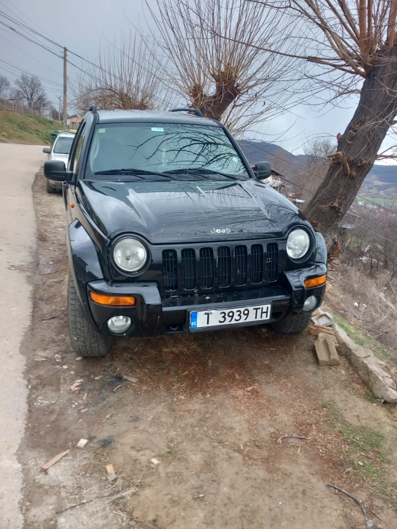 Jeep Cherokee, снимка 4 - Автомобили и джипове - 49589789