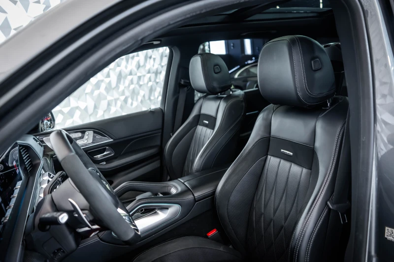 Mercedes-Benz GLE 53 4MATIC AMG 4M+ * Burmester* Carbon* NightPack* Pano* LED*, снимка 13 - Автомобили и джипове - 51692610