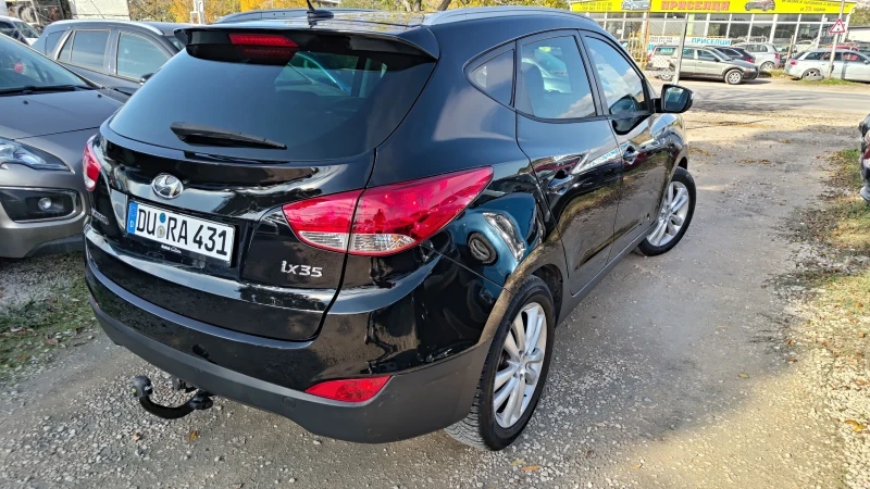 Hyundai IX35 2.0i163 пано/нави, снимка 3 - Автомобили и джипове - 52120282