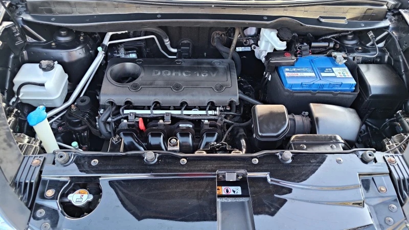 Hyundai IX35 2.0i163 пано/нави, снимка 9 - Автомобили и джипове - 52120282