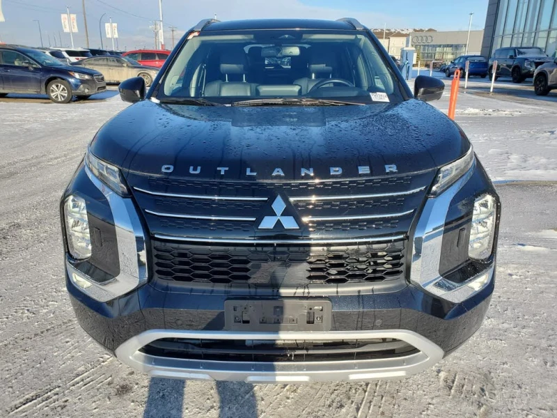 Mitsubishi Outlander GT Premium PANO* 360CAM* ПОДГРЕВ* BLINDSPOT* , снимка 3 - Автомобили и джипове - 52749175