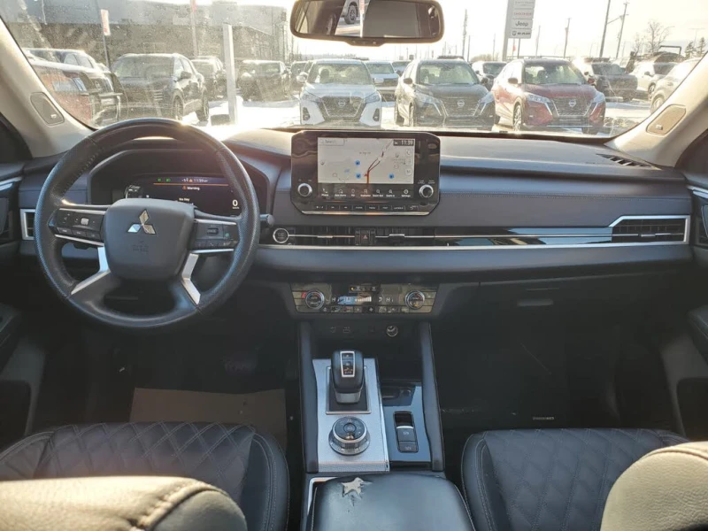 Mitsubishi Outlander GT Premium PANO* 360CAM* ПОДГРЕВ* BLINDSPOT* , снимка 11 - Автомобили и джипове - 52749175