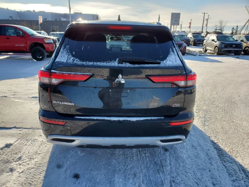 Mitsubishi Outlander GT Premium PANO* 360CAM* ПОДГРЕВ* BLINDSPOT* , снимка 5 - Автомобили и джипове - 52749175