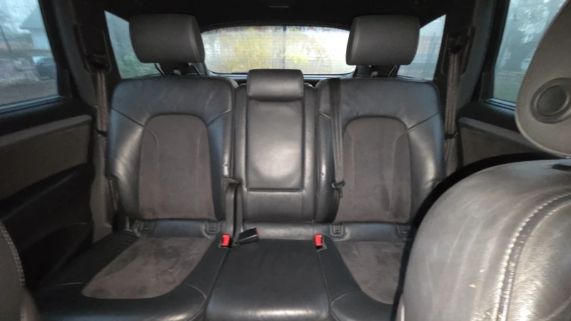 Audi Q7, снимка 6 - Автомобили и джипове - 53020239