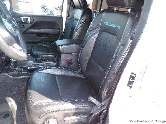 Jeep Wrangler * Rubicon * АВТОКРЕДИТ БЕЗ ПЪРВОНАЧАЛНА ВНОСКА * , снимка 9 - Автомобили и джипове - 55846007